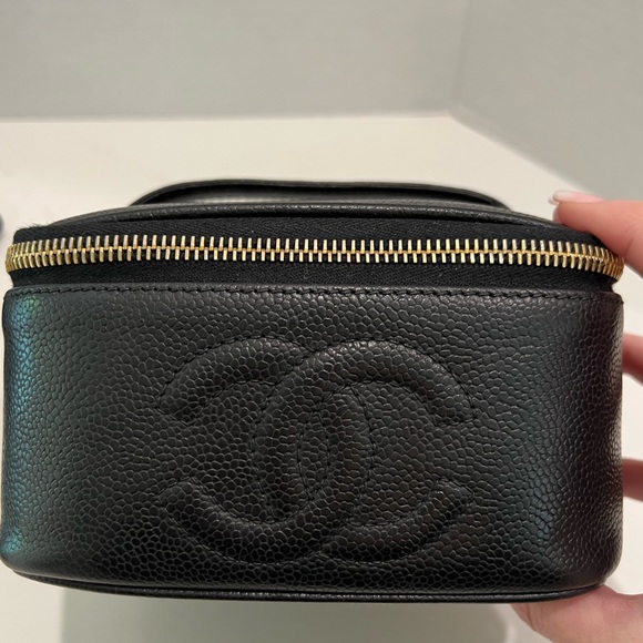 ‼️SOLD‼️ Chanel Vintage CC Timeless Caviar Vanity Cosmetic Makeup Case Black - Picture 10 of 16